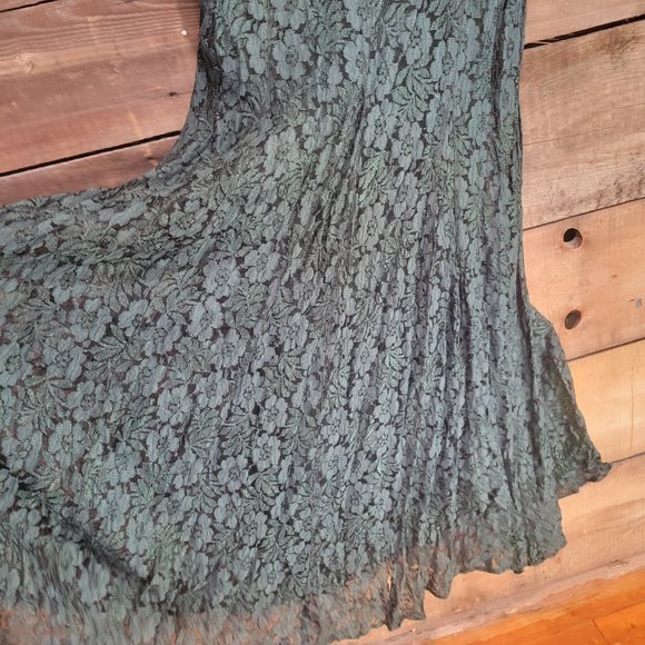 Vintage forest green lace dress with cotton slip - Picture 8 of 9